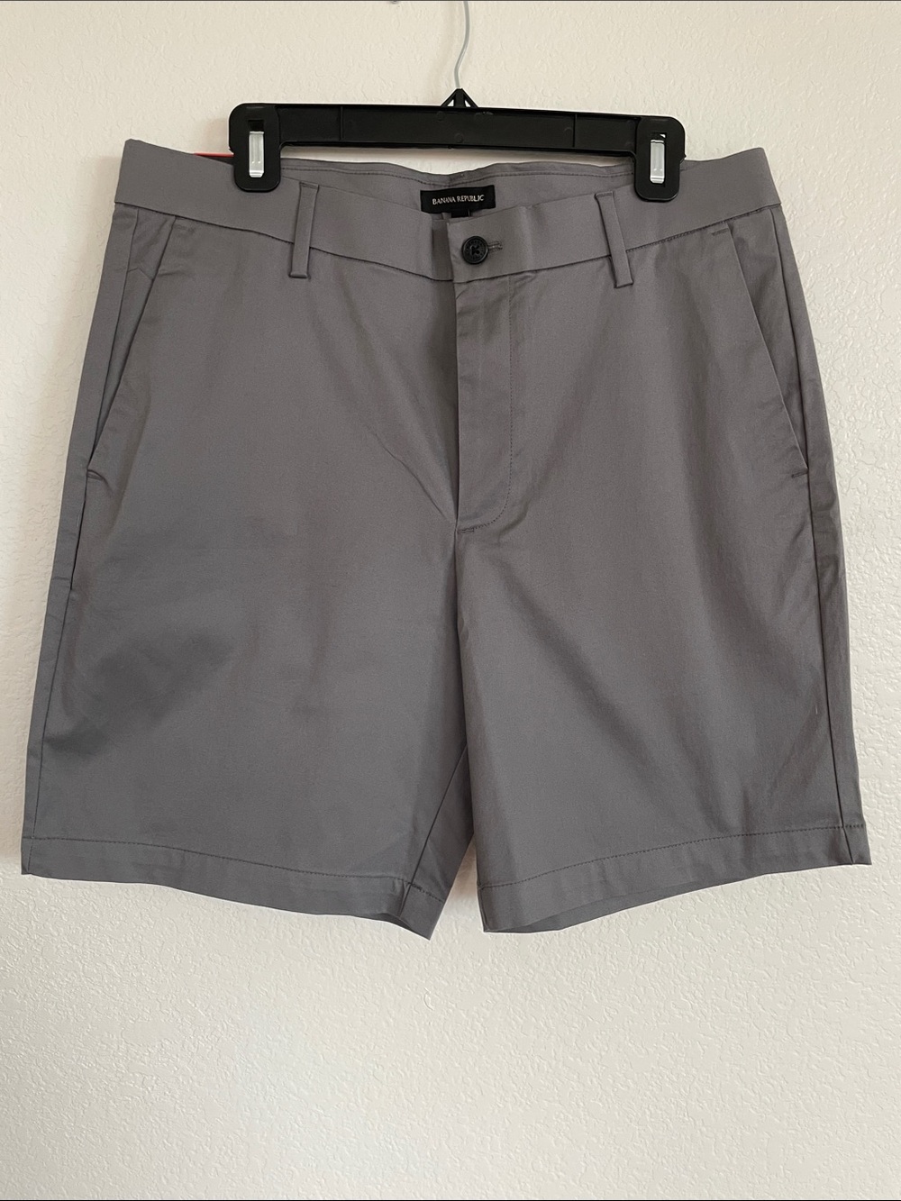 Banana Republic Gray Stretch Chino Men’s Shorts Size 34